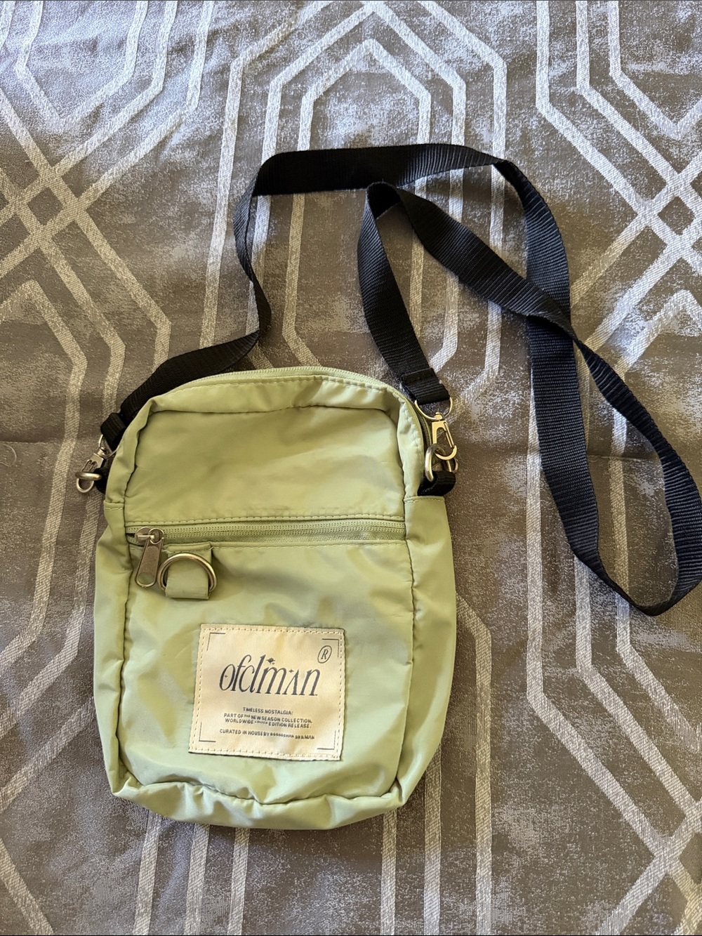 Boohoo Mens Sage Green Crossbody Bag with Black Strap